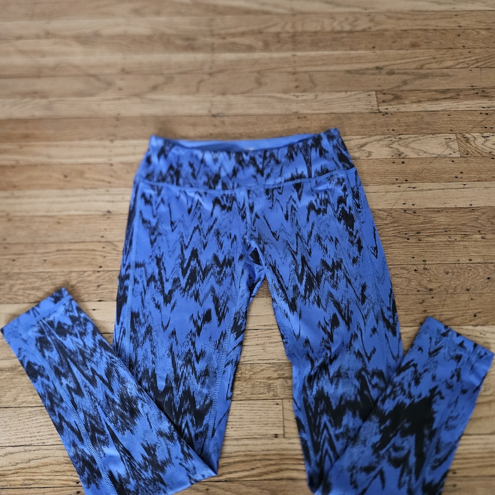 Zella Dynamic Blue and Black Leggings Athletic Wear